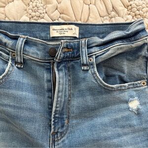 Abercrombie & Fitch Skinny Jeans with Distressed Details